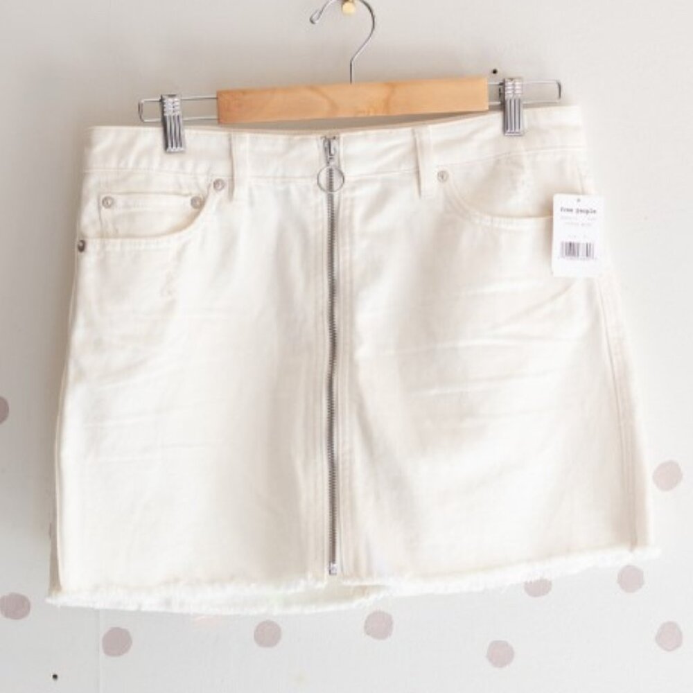 We The Free | Vintage White Mini Skirt